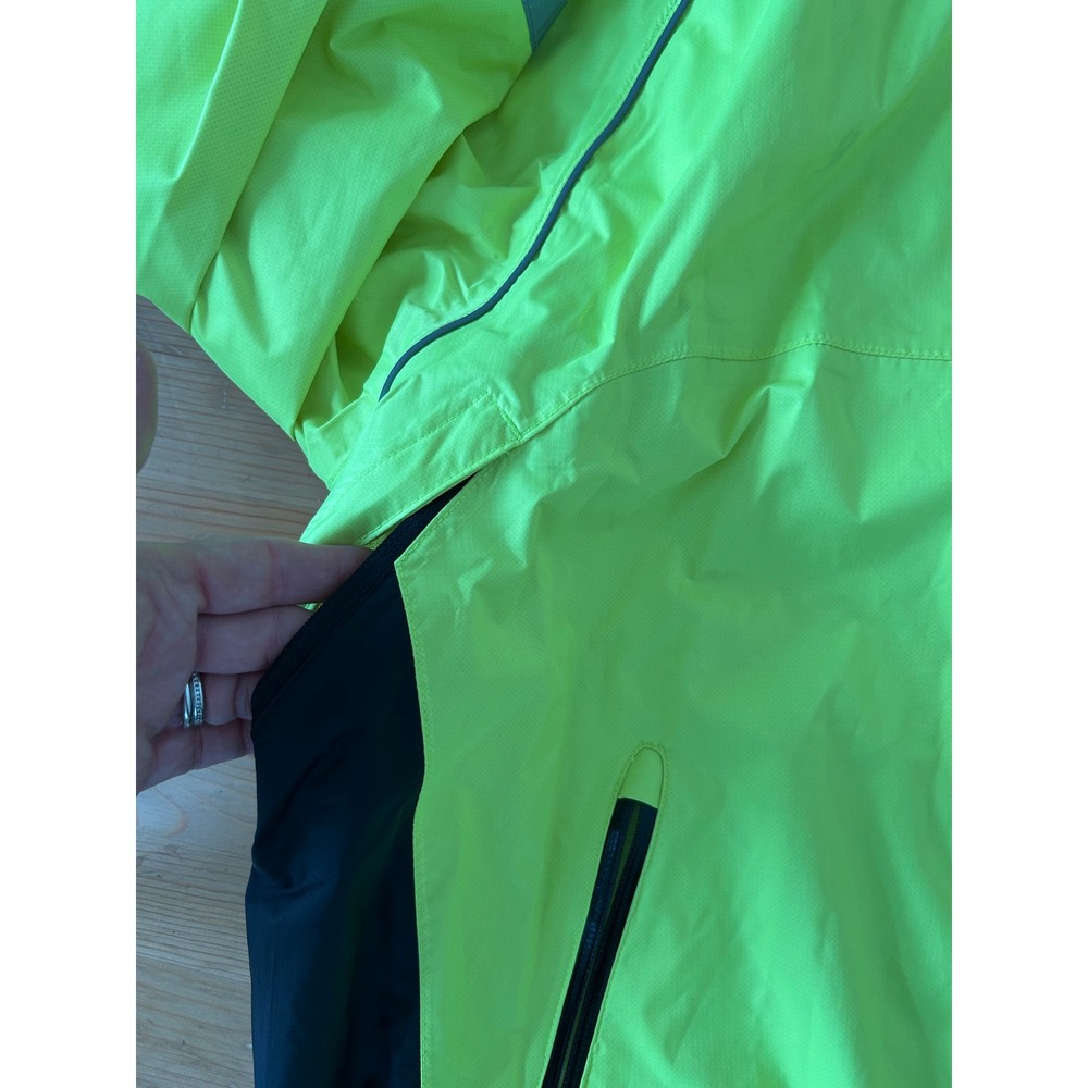 Showers Pass Mens Large Neon Yellow Reflective Cycling Rain Jacket Windbreaker - Picture 9 of 9